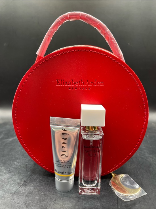 Elizabeth Arden Other - Elizabeth Arden Red Round Case Prevage Anti-Aging Serum & White Tea